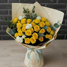 Букет цветов из:  Розы в Суражи
