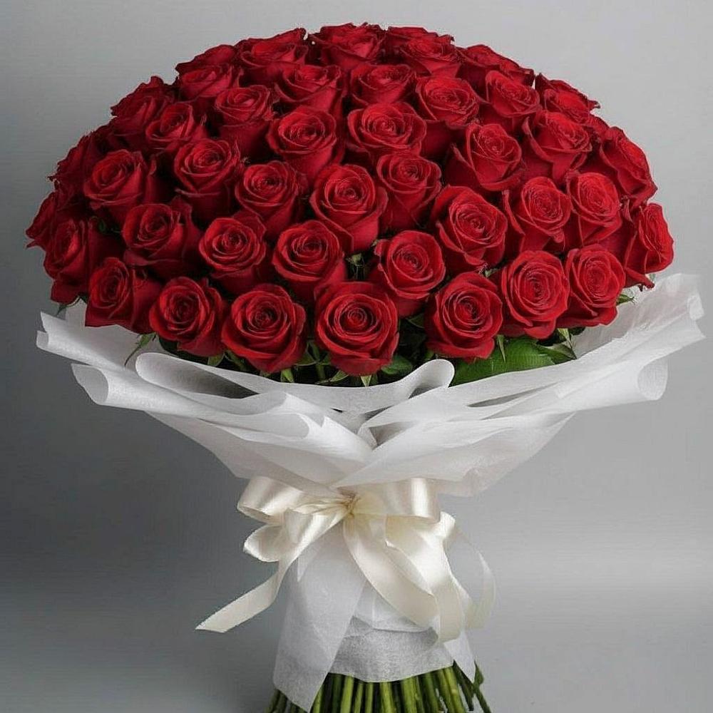 Букет 101 Красная роза Блэк Мэджик в Суражи