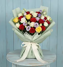 Букет цветов из:  Розы в Суражи