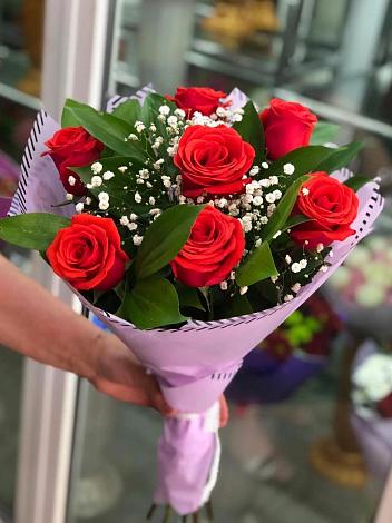 Букет цветов из: Розы в Суражи