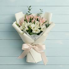 Букет цветов из:  Альстромерии #REPLACE_PRED# Суражи