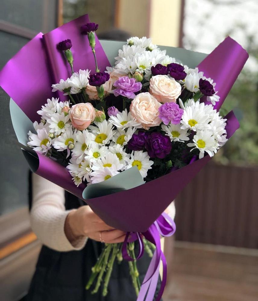 Букет цветов из: Хризантемы, Гвоздики и Розы в Суражи