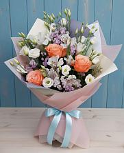 Букет цветов из:  Лизиантусы, Розы, Альстромерии и Гипсофила в Суражи