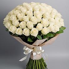 Букет 101 беля роза Белоснежка в Суражи