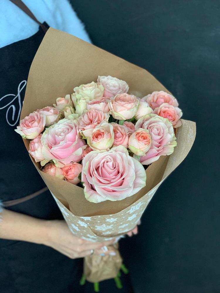 Букет цветов из: Хризантемы и Розы в Суражи