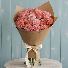 Букет цветов из:  Розы в Суражи