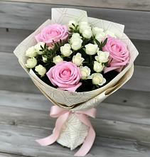 Букет цветов из:  Розы #REPLACE_PRED# Суражи