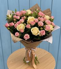 Букет цветов из:  Розы в Суражи