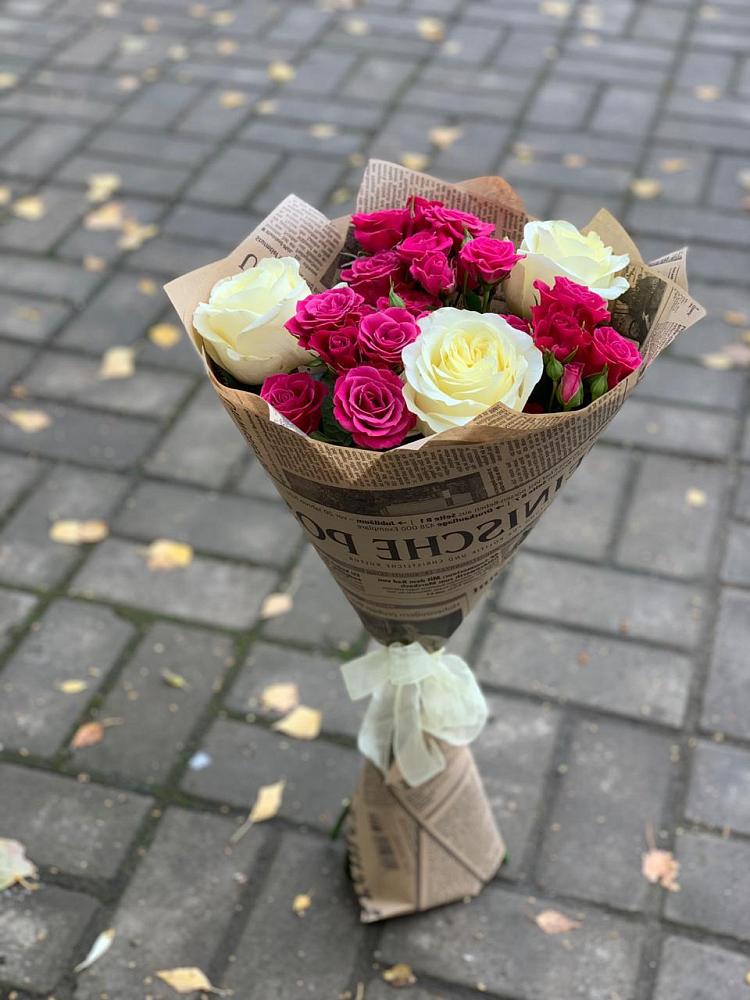 Букет цветов из: Розы в Суражи