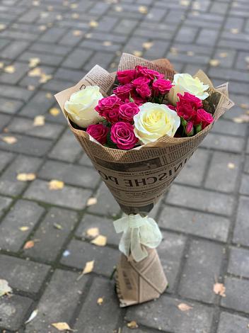 Букет цветов из: Розы в Суражи