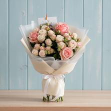 Букет цветов из:  Розы в Суражи